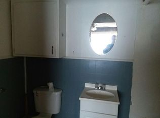 106 Ossie Flowers Cir, Rockingham, NC 28379