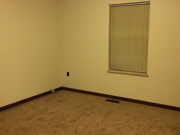 5th image of 748 Pritchard Dr