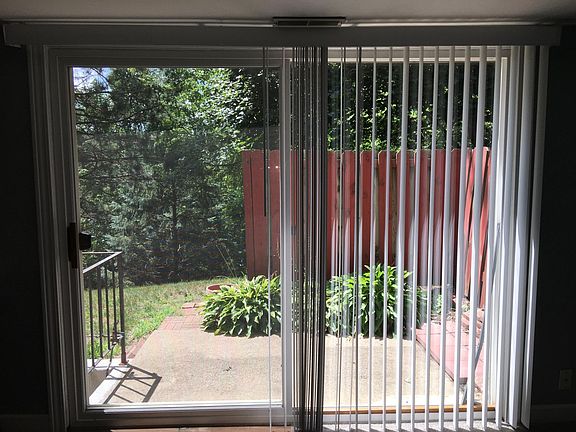 5th image of 3517 Kenbrooke Ct