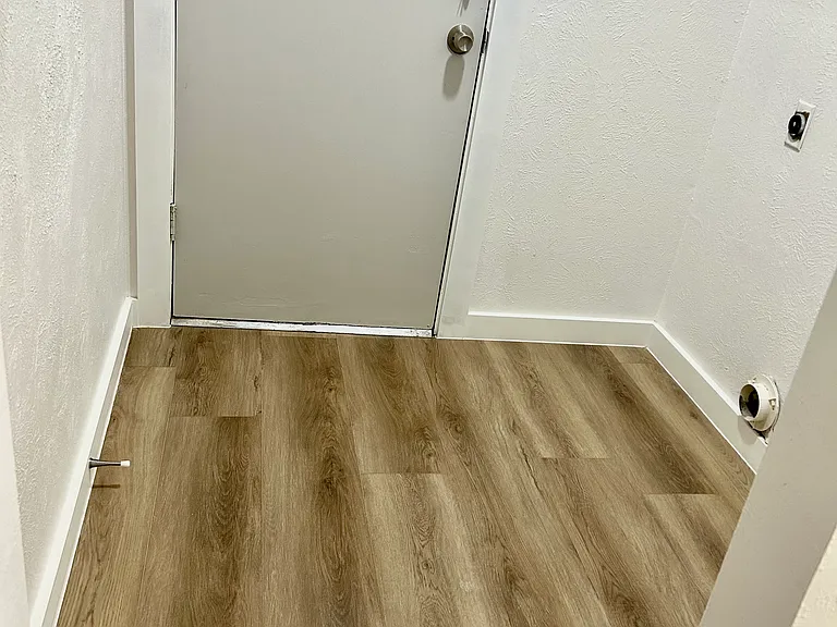 813 Panay Way Dr — Photo 20