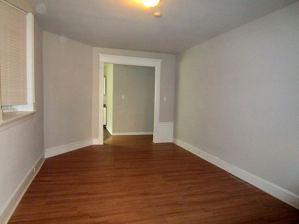 1st image of 1300 Wagner Ave Floor 1