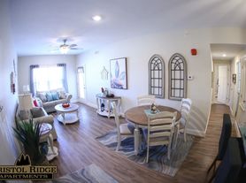 Bristol Ridge Apartments