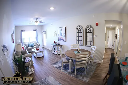525 Neptune Dr Photo 1