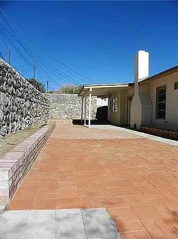 333 Lomont Dr — Photo 14