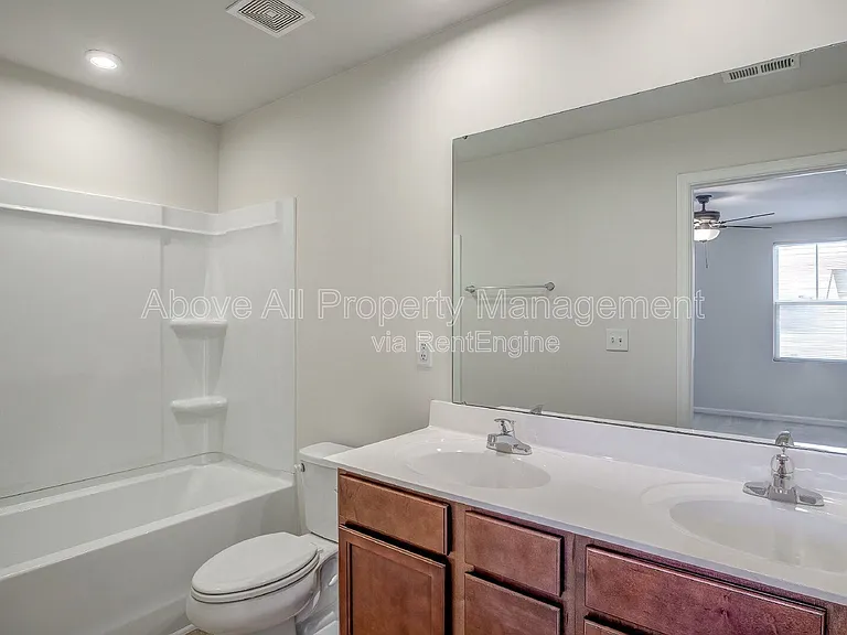 1026 Bent Willow Dr — Photo 25