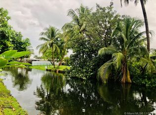 7850 NW 14th St, Pembroke Pines, FL 33024