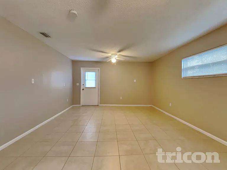 1726 Saint Croix Dr — Photo 18