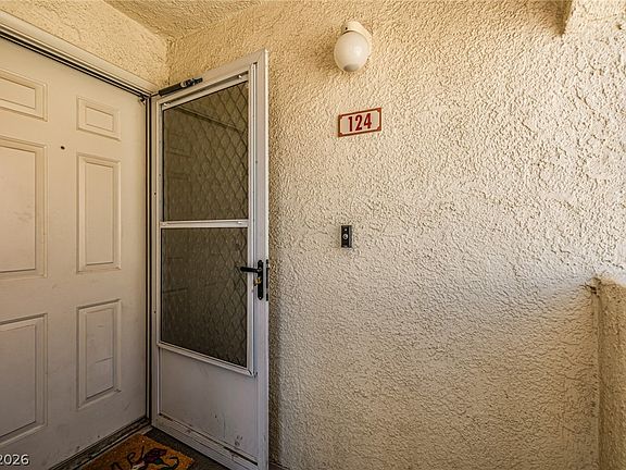 4th image of 698 S Racetrack Rd Unit 124