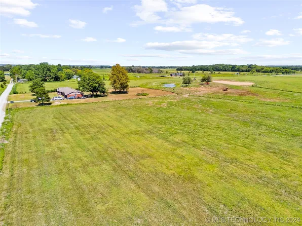 5 Wild Rose Rd, Indianola, OK 74442