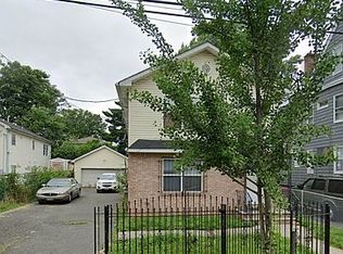 61-65 Dewey St, Newark, NJ 07112