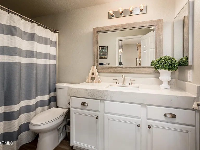 4375 E Lariat Ln — Photo 19