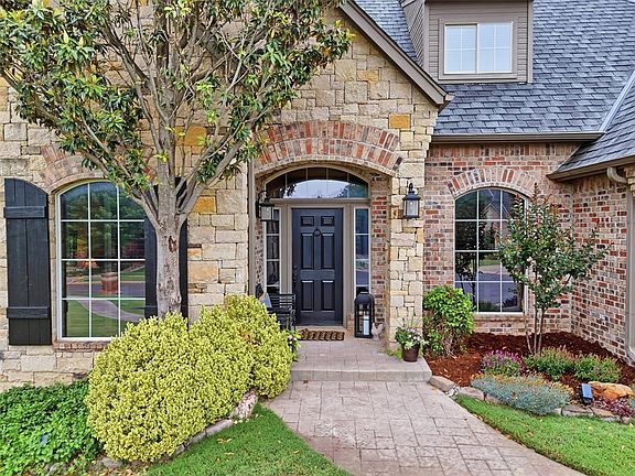 4th image of 4100 Ruffin Cir