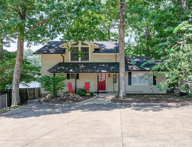 136 Riverside Dr, Hot Springs, AR, 71913