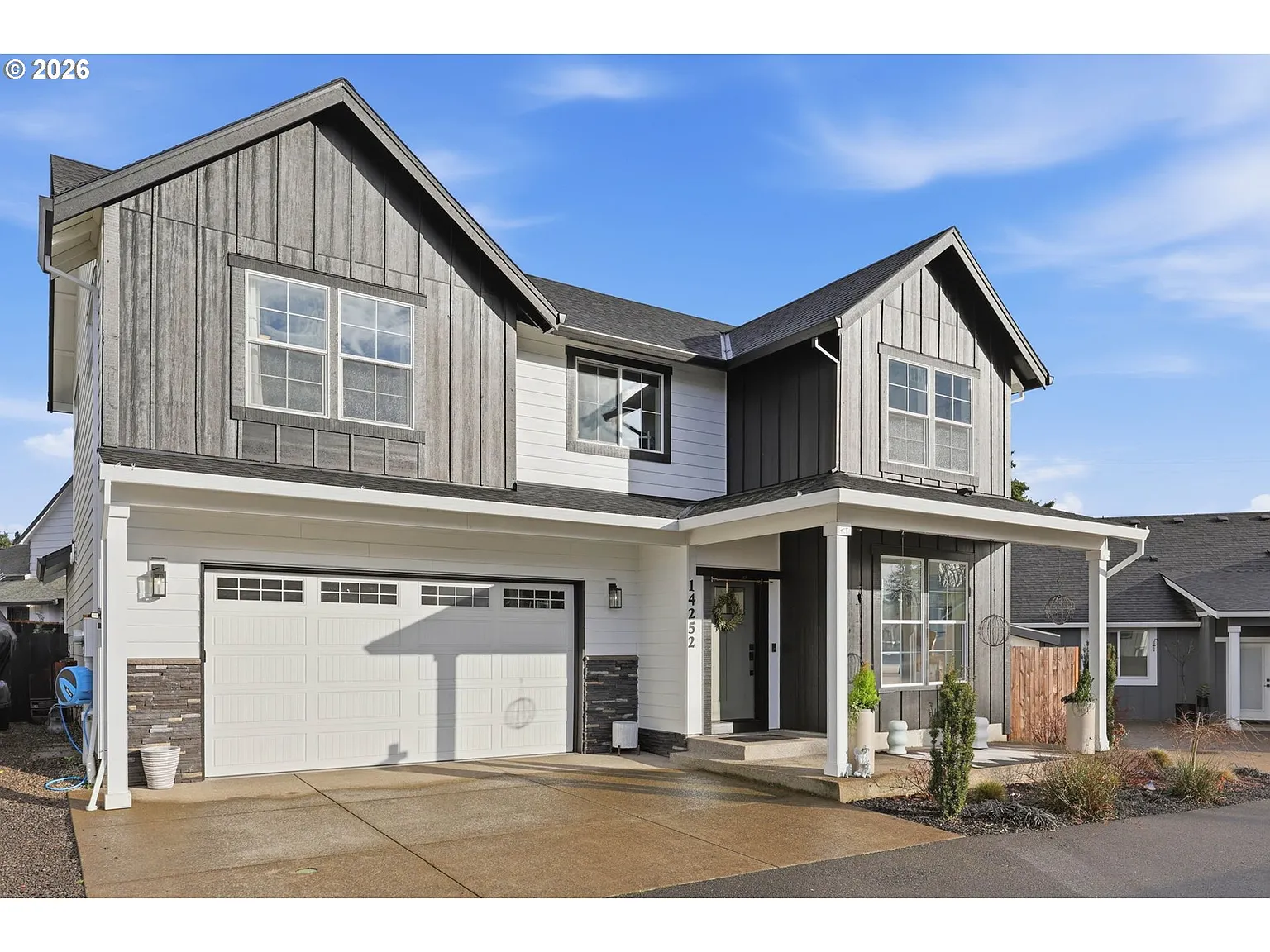 14252 Hillock Ln photo 1