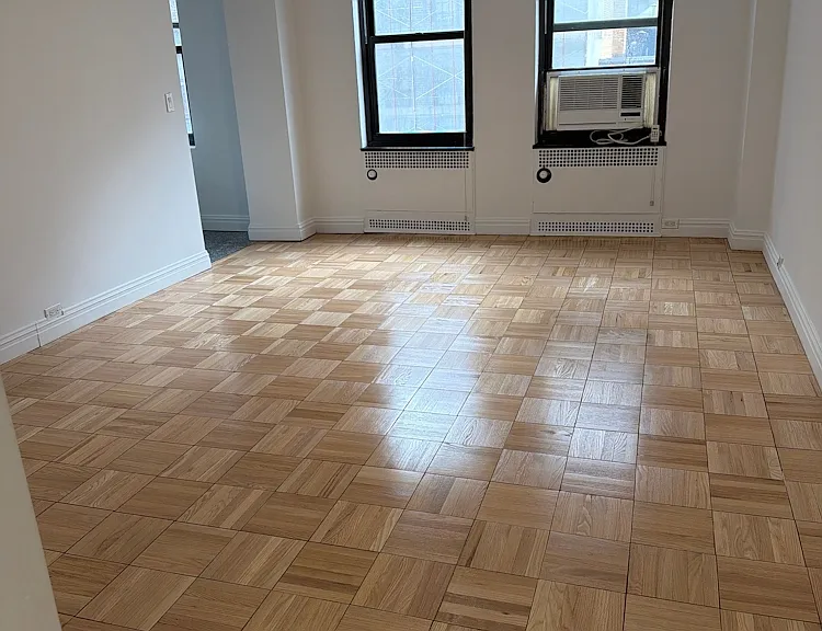 108 E 38th St #803 — Photo 2