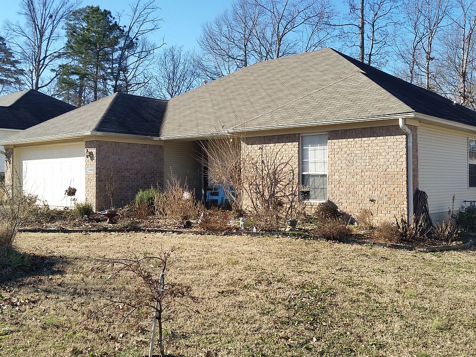 2nd image of 2305 Cedar Ridge Dr