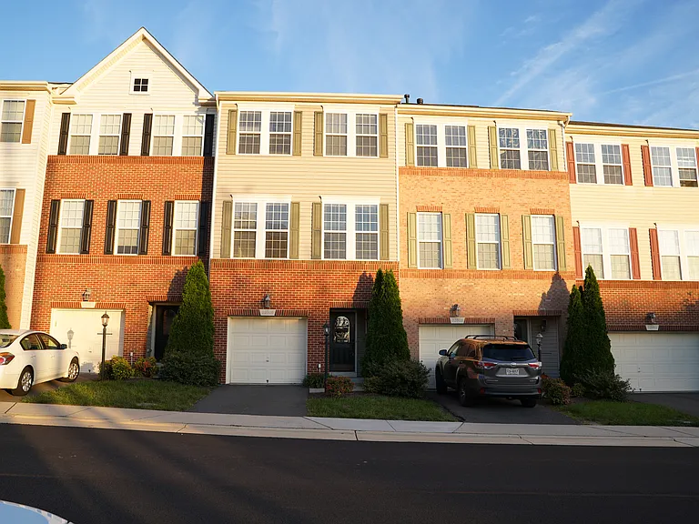 22606 Parkland Farms Ter — Photo 7