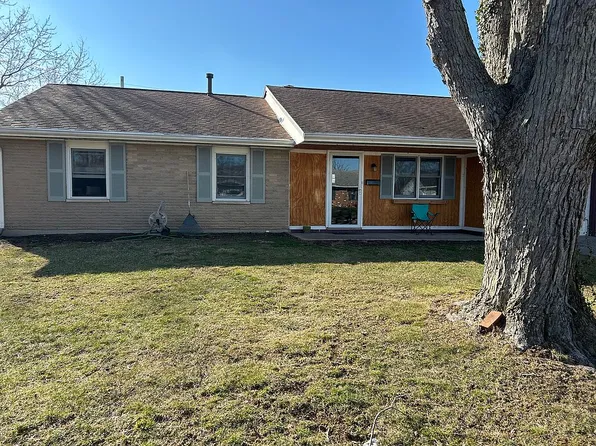 1764 Commonwealth Dr, Xenia, OH 45385