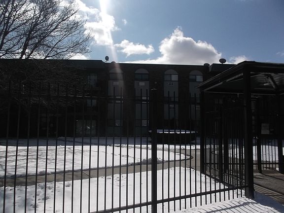 3rd image of 13711 S Stewart Ave #11A2W