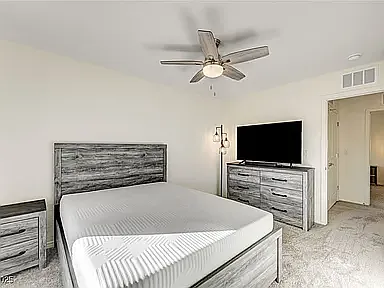 1624 Desert Path Ave — Photo 14