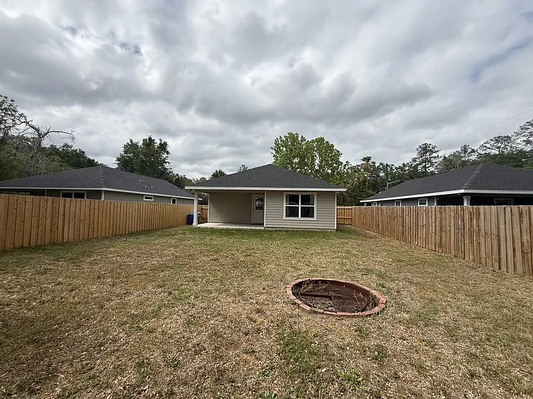 13323 NW 157th Ave — Photo 16