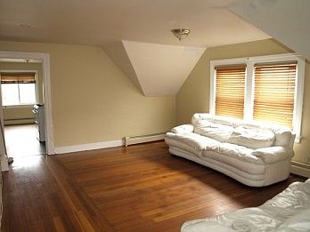 2nd image of 68 Farragut Ave