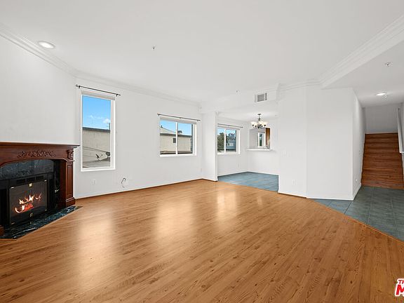 3rd image of 6645 W 86th Pl APT 203