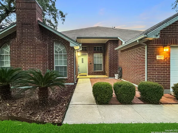 2307 encino cliff, San Antonio, TX 78259