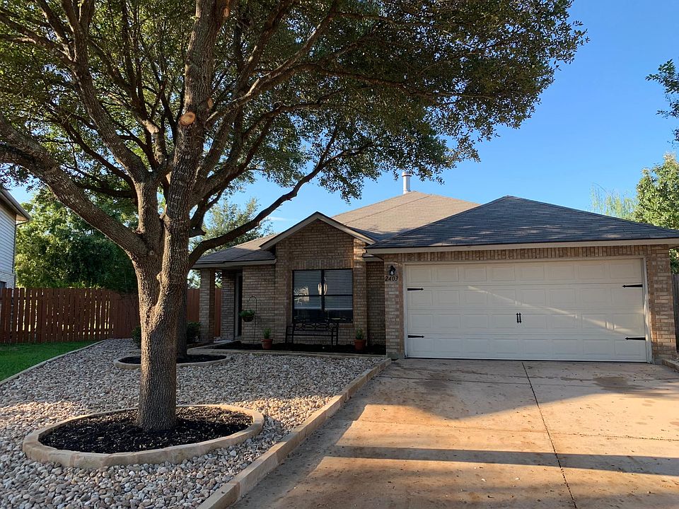 1st image of 2403 Ayes Ct