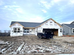 1512 6th St, Harvard, IL 60033