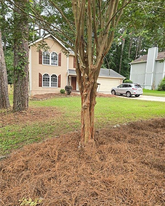 1st image of 230 Blue Heron Dr