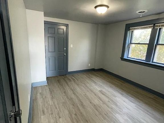 3rd image of 7113 W National Ave APT 3