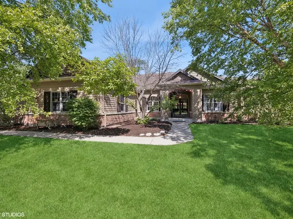 26108 W Woodland Ct, Channahon, IL 60410