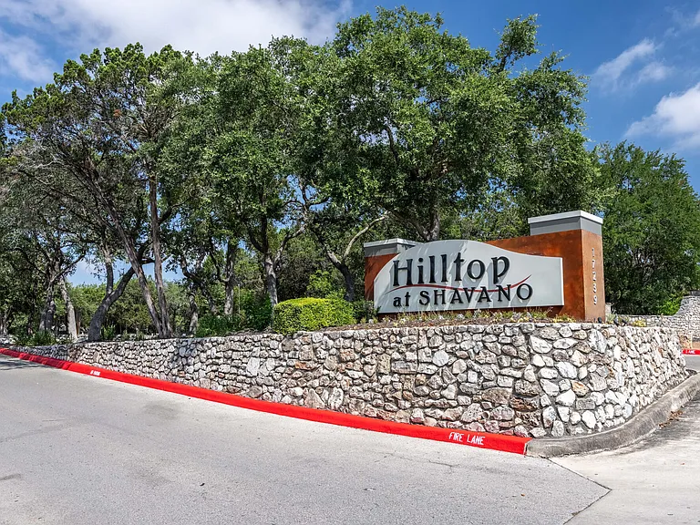 Hilltop at Shavano — Photo 8