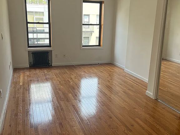 4th image of 486 E 74th St APT 4A