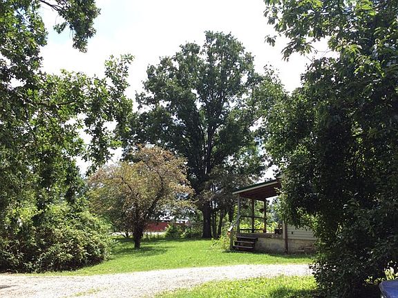 5th image of 8641 Crossville Hwy