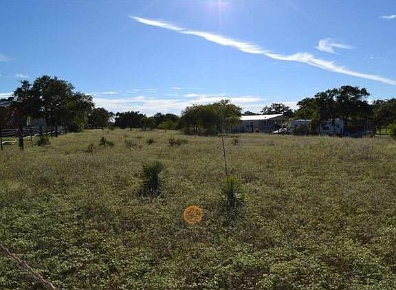 3rd image of 801 Roselea Dr #B
