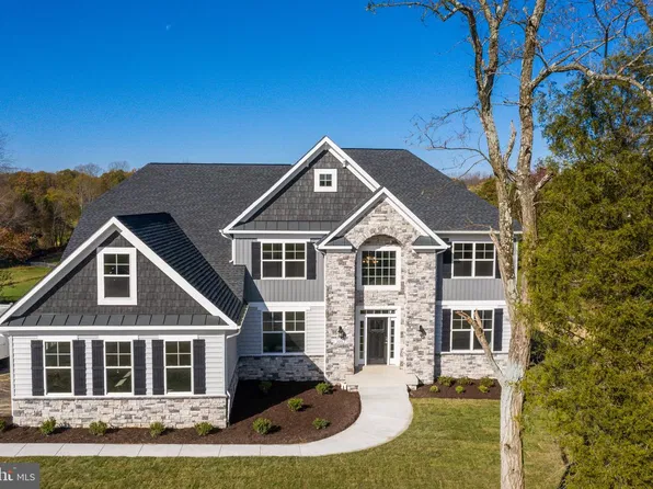 499 Joshua Rd, Stafford, VA 22556