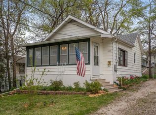 1145 Oak Park Ave, Des Moines, IA 50313