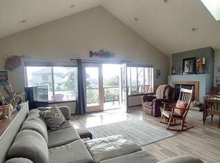 146 Driftwood Shores Rd #1, Camano Island, WA 98282