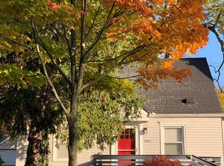 1963 Cole Ave, Birmingham, MI 48009