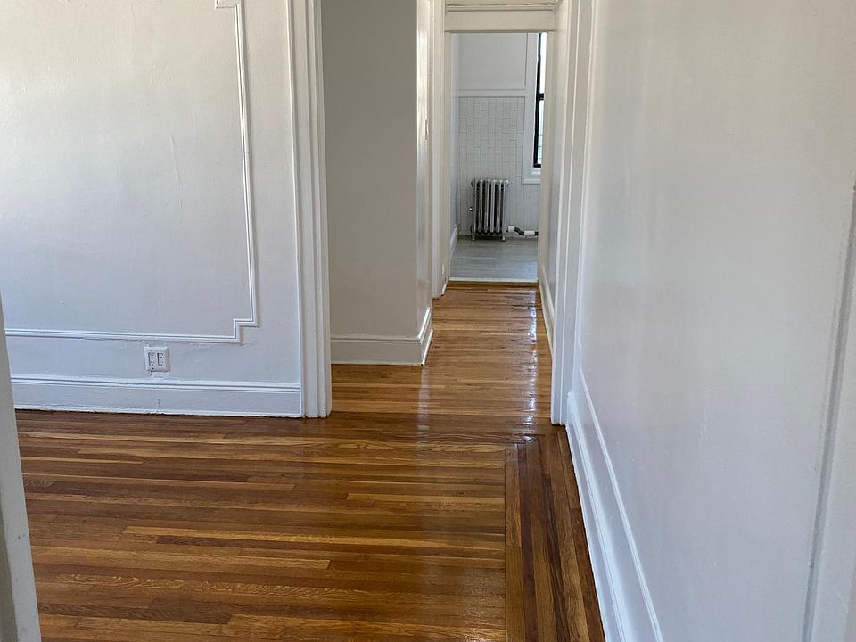 1st image of 86-05 Forest Pkwy #3C