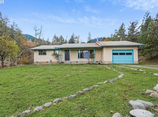 2100 Boyer Rd, Riddle, OR 97469