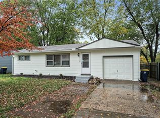 10736 Blue Ridge Blvd, Kansas City, MO 64134