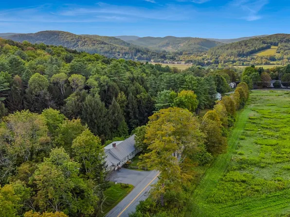 3961 Hartland Hill Road, Woodstock, VT 05091