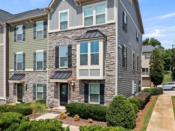 15 Itasca Dr, Greenville, SC 29609