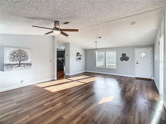 4th image of 6736 Dove Meadow Trl