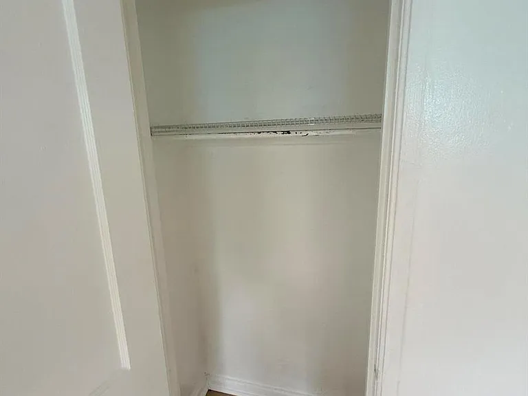220 Walton Blvd #2 — Photo 15