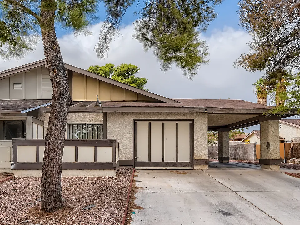 3959 Spring Leaf Dr