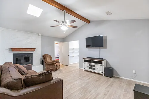 1710 Covey Ln Photo 1